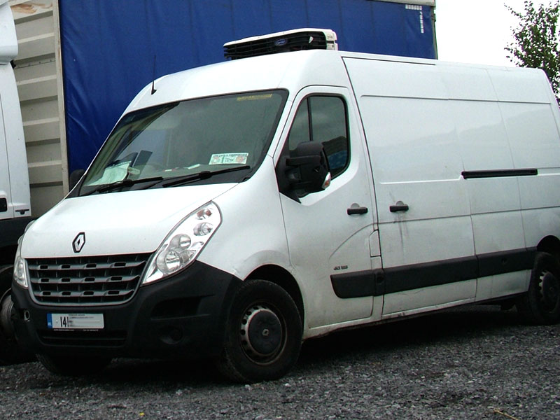 Renault Master fridge van with over night